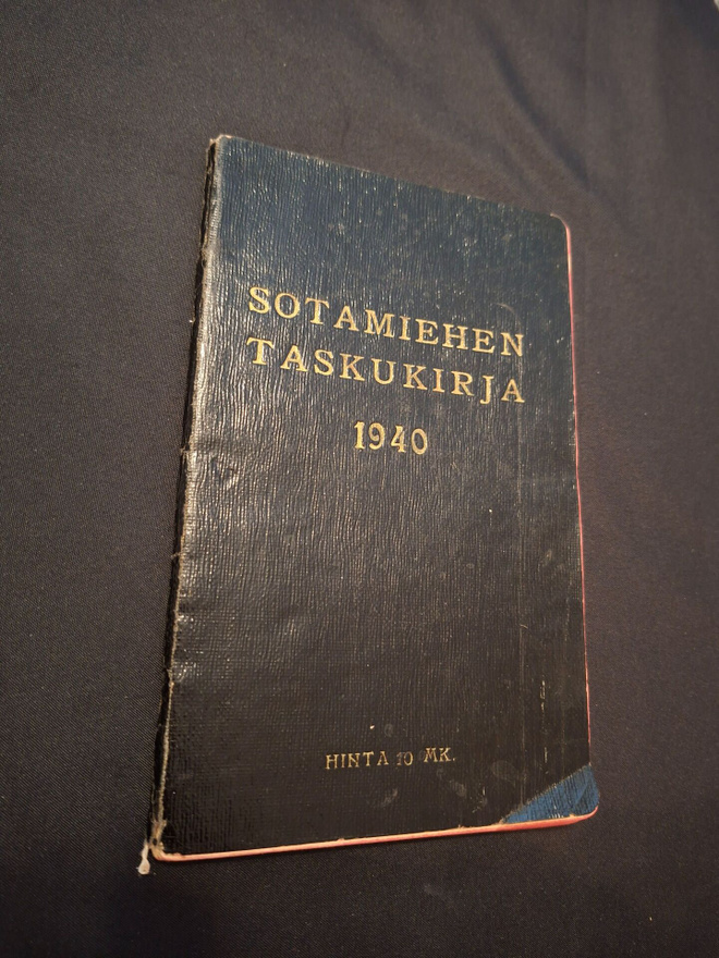 Sotamiehen taskukirja! 1940