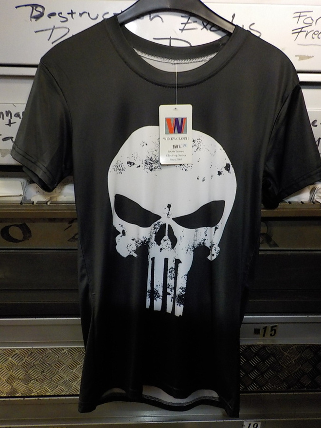 PUNISHER - SPORTTIKANGAS T-PAITA (W)