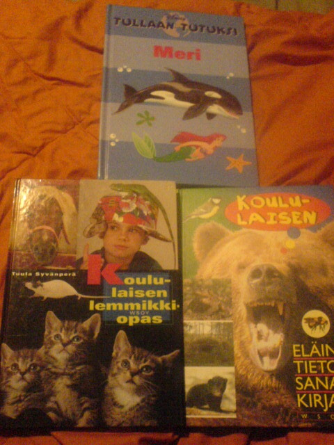 Koululaisen tietokirjapaketti