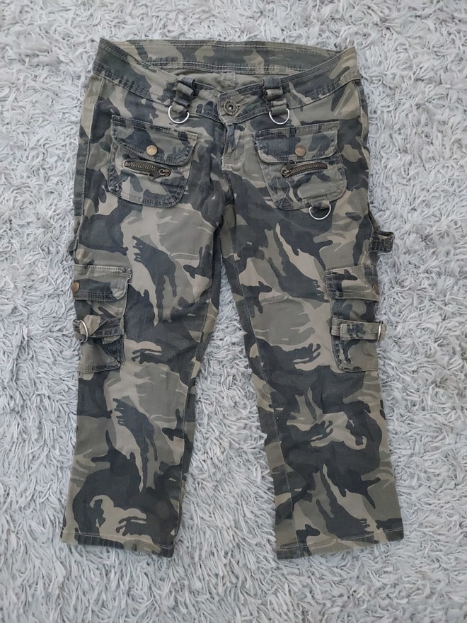 Naisten camocaprit koko 34 (XS)