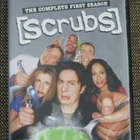 SCRUBS TUHO-OSASTO KAUSI 1 (4 x DVD - uusi) - pikkukuva 1