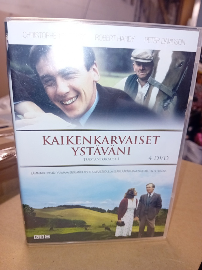 4Dvd Kaikenkarvaiset ystäväni Tuotantokausi 1 ( SIS POSTIKUL