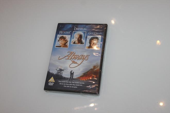 Always - ikuisesti (1989) O: Steven Spielberg  dvd