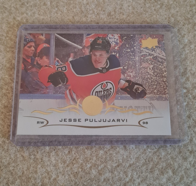 2018-19 Upper Deck Hockey Silver Foil #72 Jesse Puljujarvi