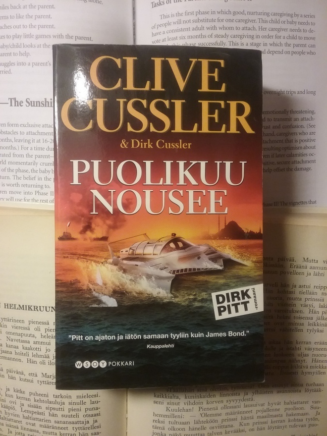 Clive & Dirk Cussler - Puolikuu nousee (pokkari)
