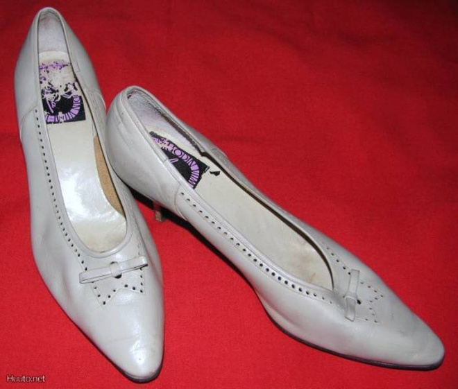 Vintage korkkarit, koko 4½, vaaleat teräväkärkiset