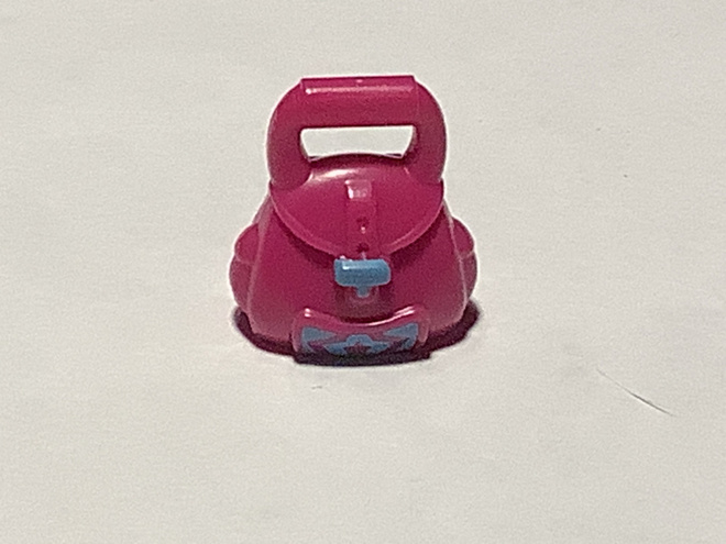 Lego Friends oranssia juomaa pullossa ja laseissa
