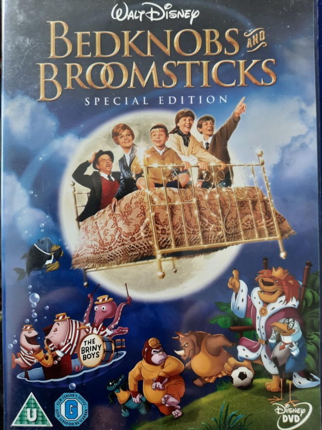 HOKKUS POKKUS TAIKALUUDALLA / BEDKNOBS AND BROOMSTICKS  DVD