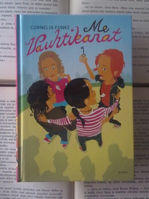 Cornelia Funke - Me vauhtikanat (sid.)