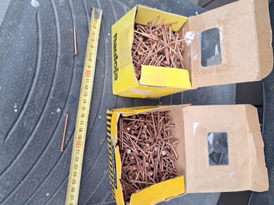 Kuparisia paneelinauloja 2 x 1kg