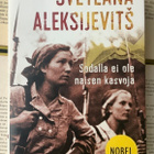 Svetlana Aleksijevits - Sodalla ei ole naisen kasvoja (sid.) - pikkukuva 1