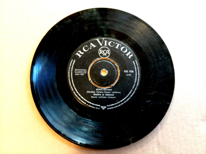 7"  Eveliina ja kaksoset
