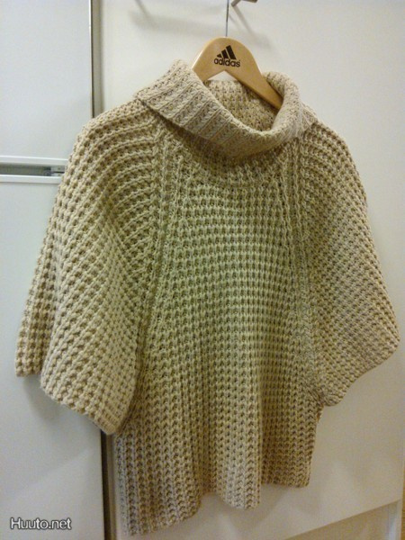 B.Young Beige Neule / Lyhythihainen Poolo - koko S