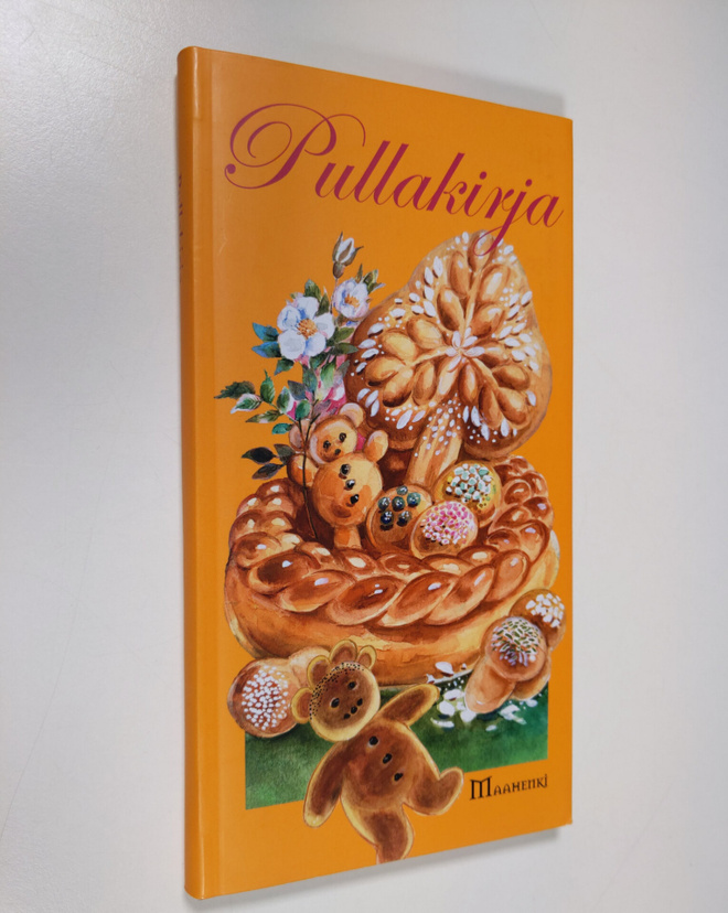 Riitta Mustonen : Pullakirja