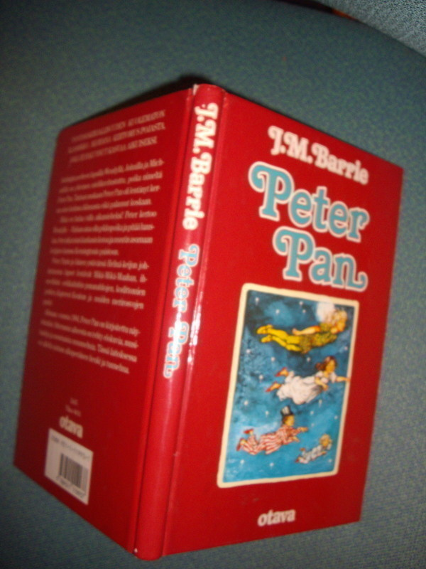 J. M. Barrie: PETER PAN (3.p.1991) Sis.postikulut
