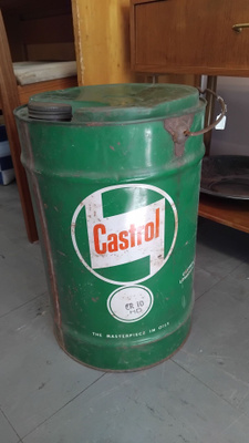 VANHA CASTROL -ÖLJYKANNU