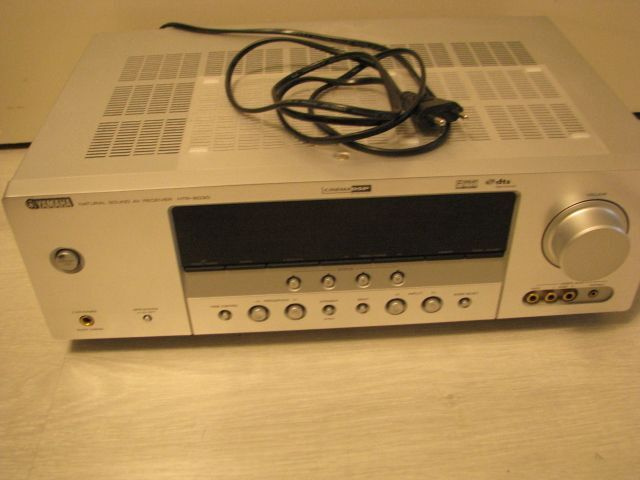 YAMAHA - Natural Sound Av Receiver HTR-6030