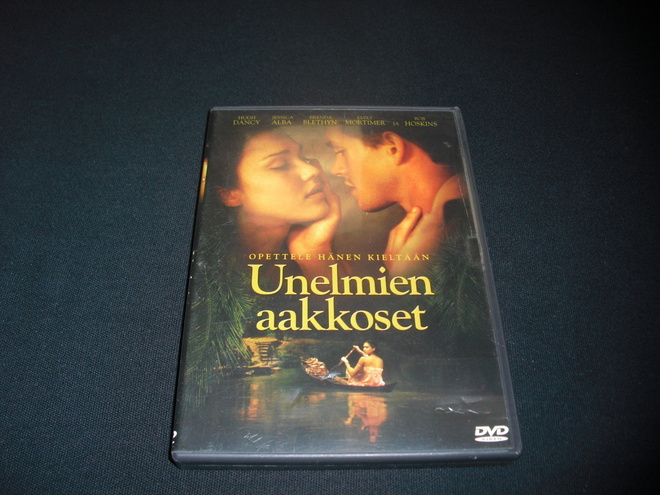 UNELMIEN AAKKOSET (Jessica Alba)***