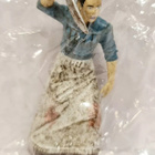 Resident Evil 4 Collection Figure 2 - Female Ganado Villager - pikkukuva 3