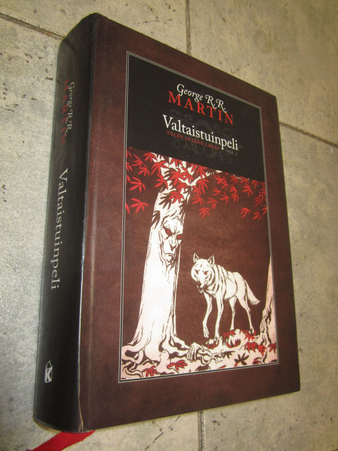 valtaistuinpeli tulen ja jään laulu osa I george r.r.martin