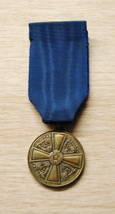 Suomen valkoisen ruusun  mitali
