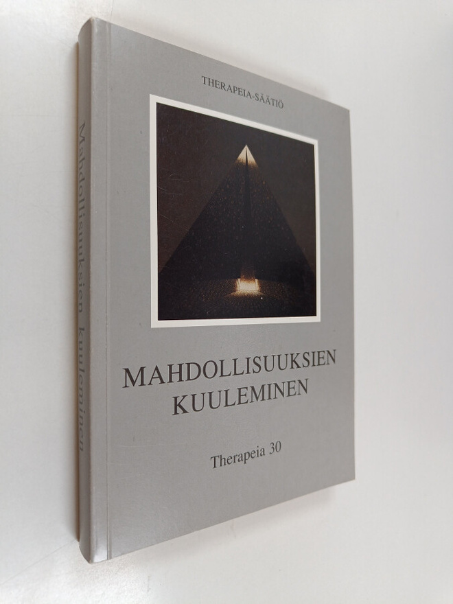 Mahdollisuuksien kuuleminen : Therapeia 30