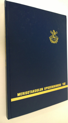 Marja (toim.) Niinivuori : Merisotakoulun upseerikurssi 132