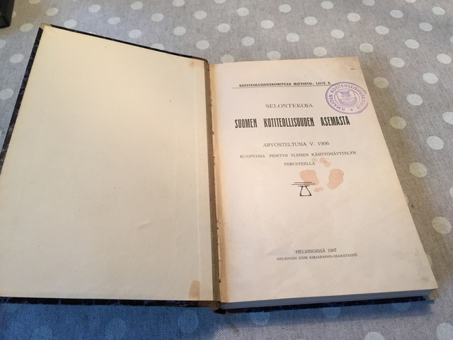 SUOMEN KOTITEOLLISUUDEN ASEMASTA 1907