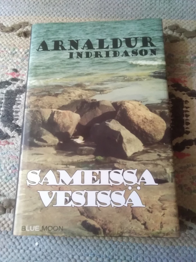 Arnaldur Indridason: Sameissa vesissä