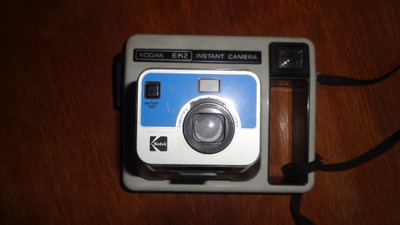 KODAK EK 2 INSTANT CAMERA
