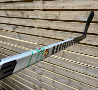 Uusi Jokerit 16 Henritius WARRIOR NOVIUM2 PRO jääkiekkomaila