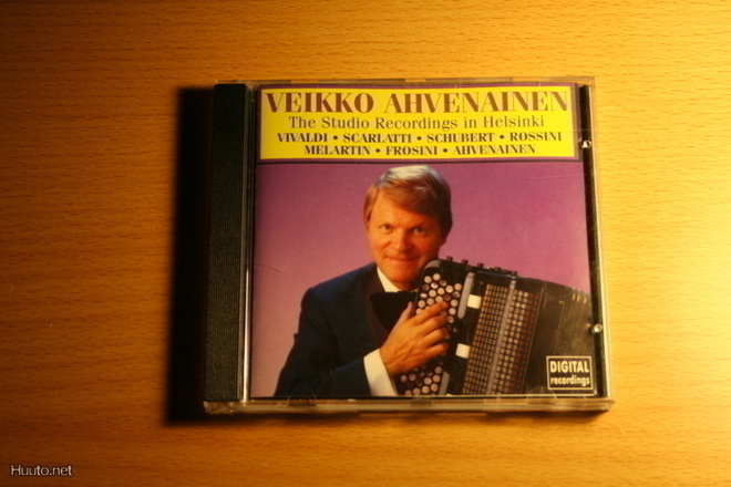 CD V. Ahvenainen Studio Recordings Helsinki USA NIMMARILLA!