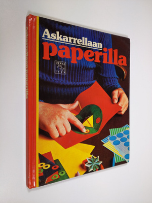 Carol (piirrokset) Lawson : Askarrellaan paperilla