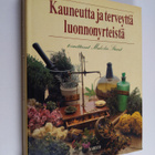 Malcolm Stuart : Kauneutta ja terveyttä luonnonyrteistä - pikkukuva 1