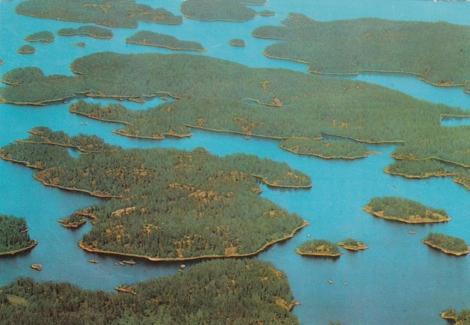 HAUKIVESI - KARHUMÄKI nro 526