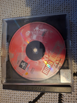 PS1 Road Rash, ei ohjeita eikä kansilehteä