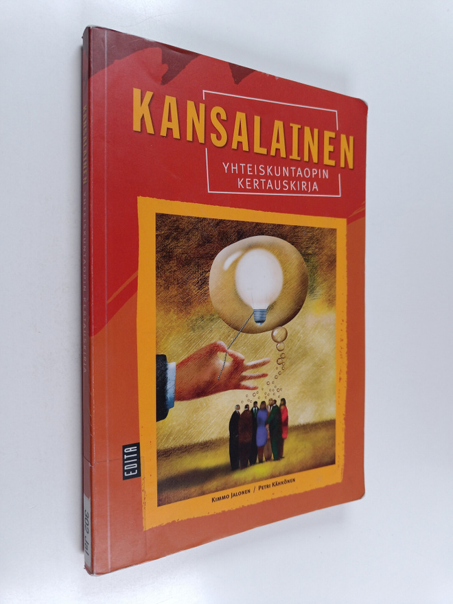 Kimmo Jalonen : Kansalainen : yhteiskuntaopin kertauskirja