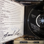 CD :  Anneli Sari :  KULTAISET KORVARENKAAT ( SIGNED) - pikkukuva 4