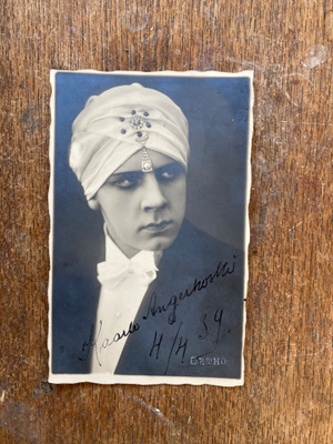 KAARLO ANGERKOSKI, SIGNEERATTU VALOKUVA, 4.4.1939