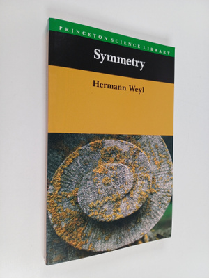 Hermann Weyl : Symmetry