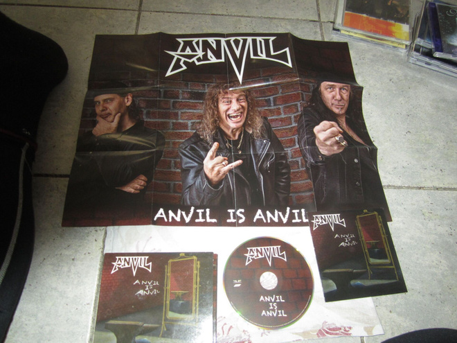 Anvil – Anvil Is Anvil + VIHKO ja JULISTE