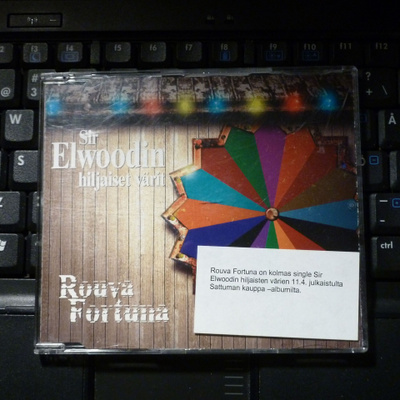 SIR ELWOODIN HILJAISET VÄRIT Rouva Fortuna CDsingle.
