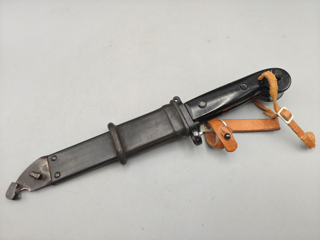 Pistin Kalashnikov