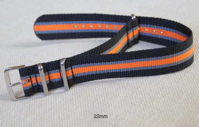 Nato 22mm  musta/kapea harmaa/oranssi ranneke