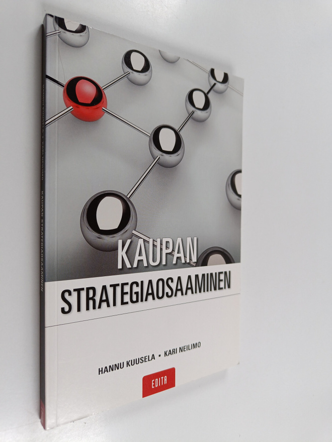 Hannu Kuusela ym. : Kaupan strategiaosaaminen