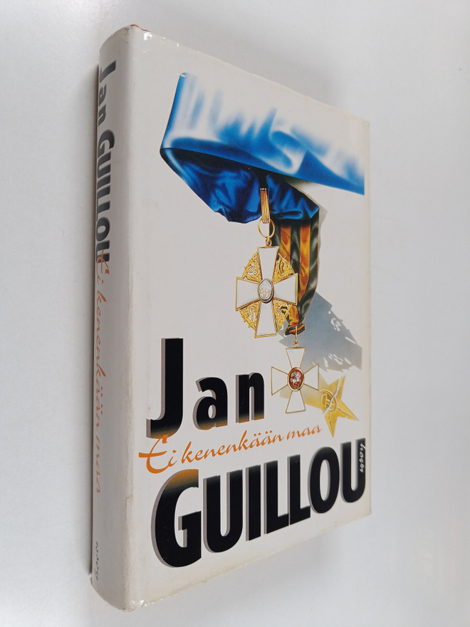 Jan Guillou : Ei kenenkään maa