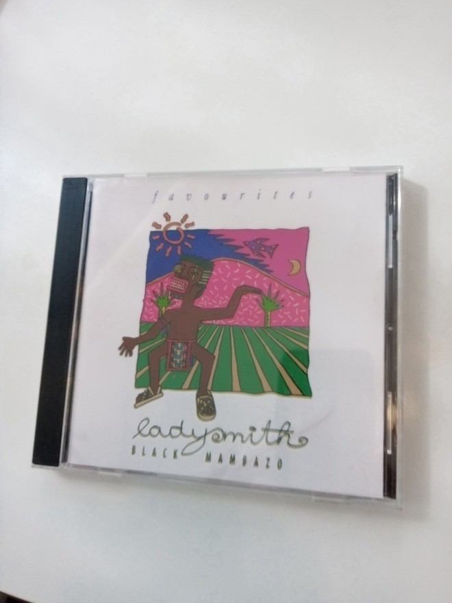 LADYSMITH BLACK MAMBAZO  - FAVOURITES CD ( Sis.postikulut )