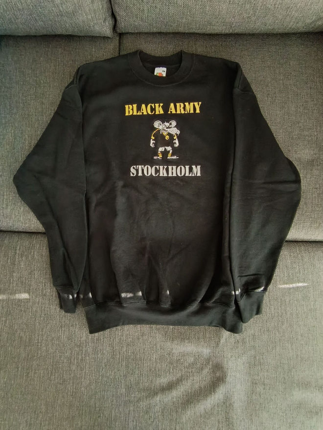 Black Army Stockholm collegepaita