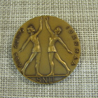 Elin O. Kallio ja Kaarina Kari mitali 1956 /K. Kallio 1956. - pikkukuva 2
