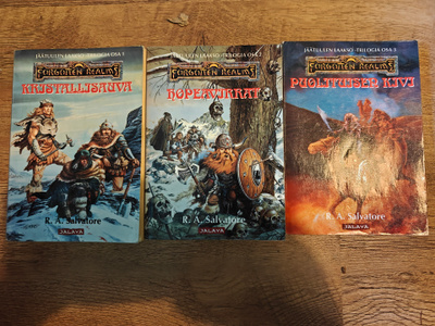 Salvatore jäätuulen laakso trilogia 1-3